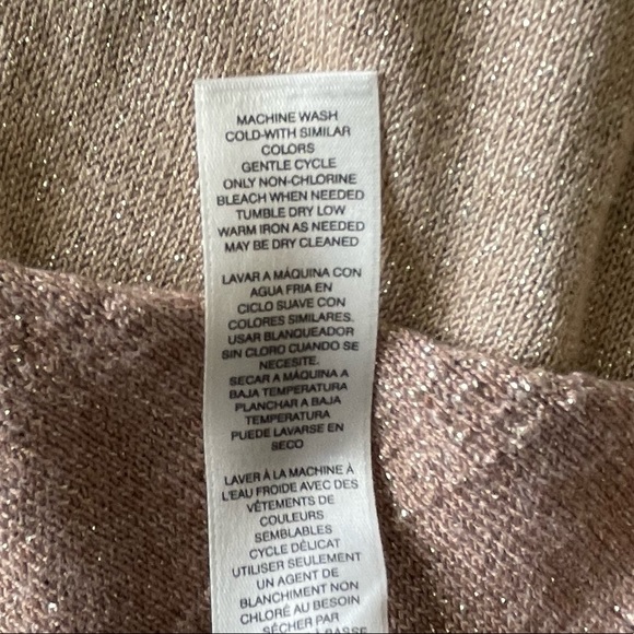 NWOT Colorblock Asymmetric Pullover - Picture 7 of 8